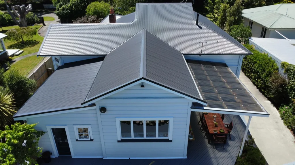 Roof Painter Orewa