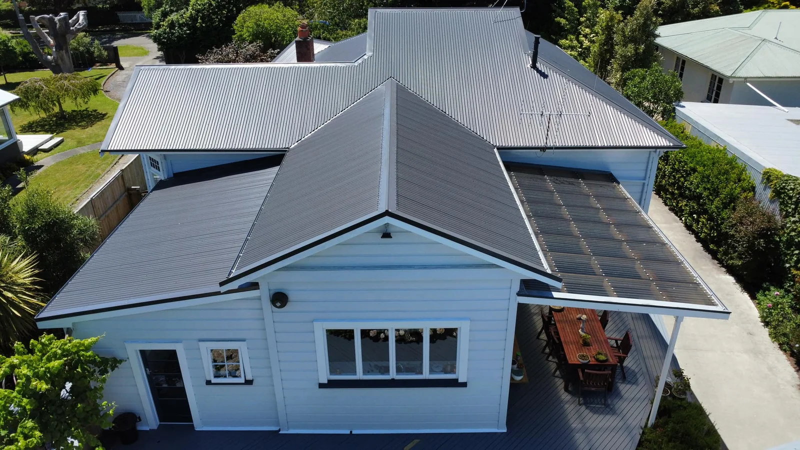 Roof Painter Orewa